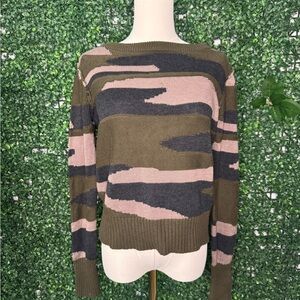Design Lab Camouflage Sweater